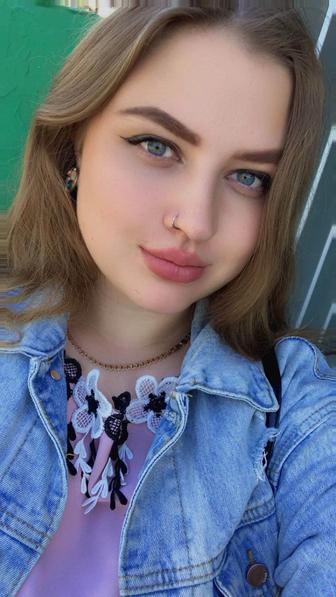 Консультант, кассир