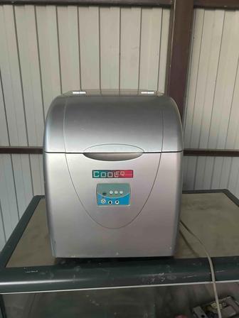 Продаю льдогенератор Cooleq