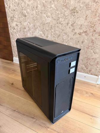 Компьютерный корпус Aerocool
