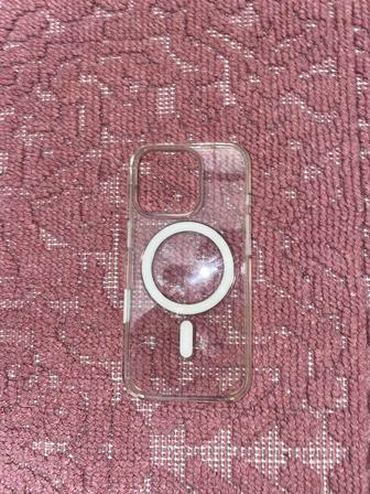 Оригинальный чехол на IPhone прозрачный