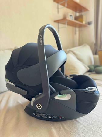 Автолюлька Cybex Cloud T plus черный цвет