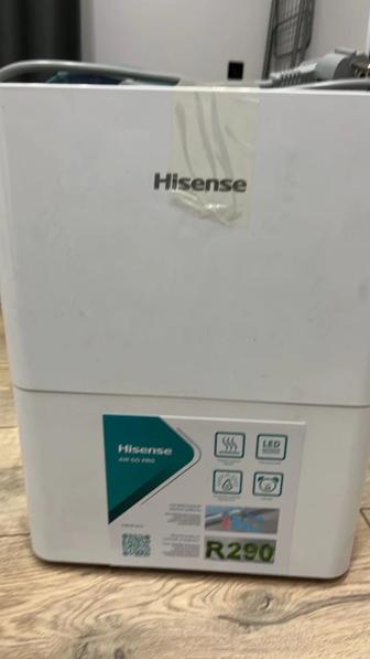 Hisense DH-12S4GLU00 12л/сутки 40м Сушка белья LED Таймер