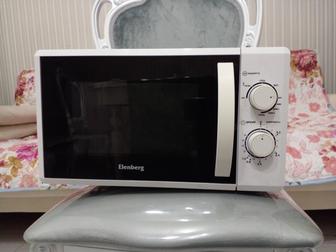 Микроволновка в рабочем состоянии