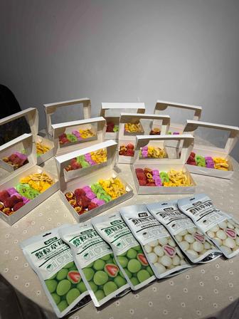 Сублимированные фрукты и мороженое