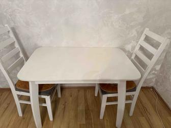 Продам обеденный стол со стульями