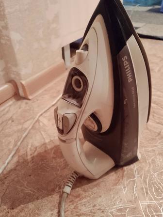 Продам утюг Philips