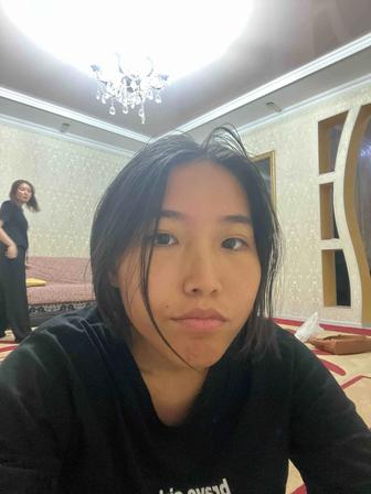 Официант / официантка