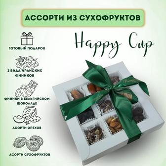 Финики в шоколаде, сухофрукты и орехи