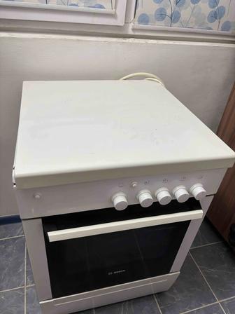 Продам газ плиту бу