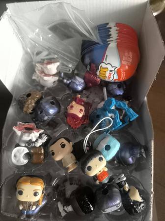 Коллекция фигурок Киндер Джой.