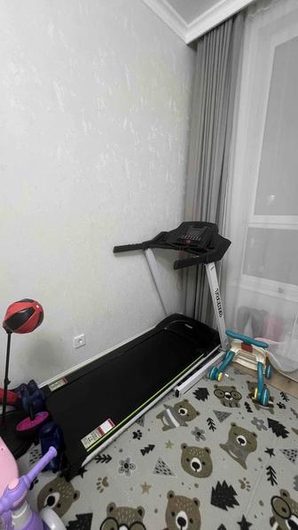 Продам беговую дорожку