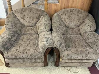 Продам 2 кресла