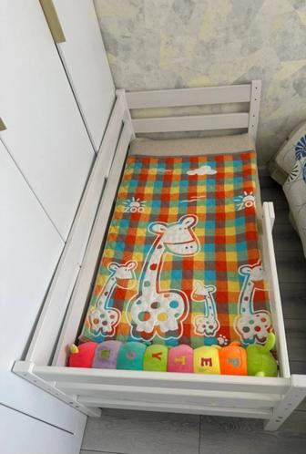 Продам кроватку