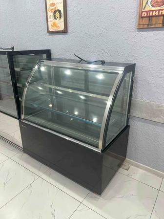 Витринный холодильник