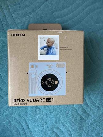 Instax Square SQ1