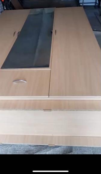 Шкаф плательный