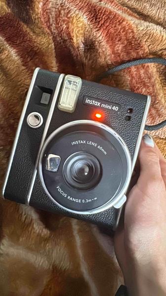 Продам instax mini 40