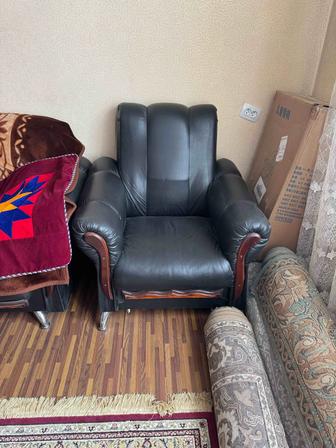 Диван и 2 кресла