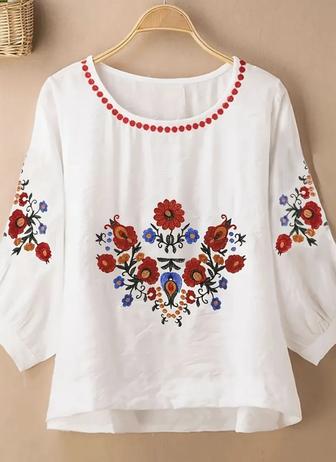 Блузка с вышивкой . Летние вещи. Женская одежда. Личные вещи.