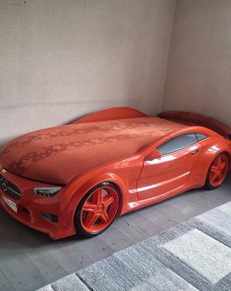 Кровать-машина mersedes