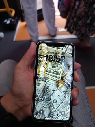 iPhone XR 128