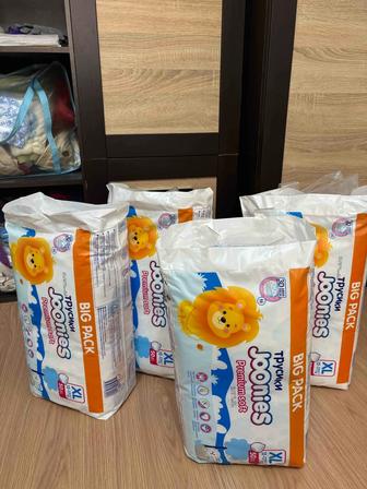 Продам трусики Joonies XL - 50 шт, большая упаковка