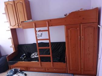 Продается кровать двухъярусная
