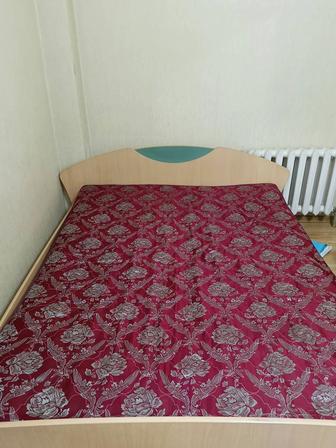 Продам кровать