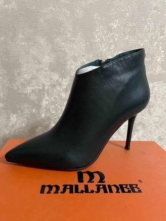 Сапоги женские