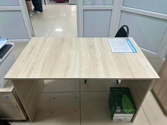 Продам стол