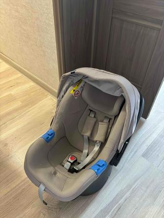 Детское автокресло
