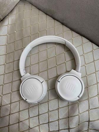 Наушники JBL Tune 510BT белые