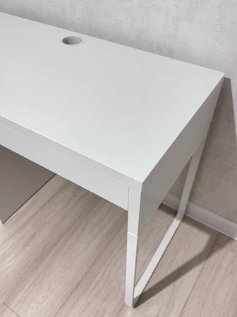Письменный стол ikea
