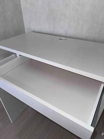Письменный стол ikea