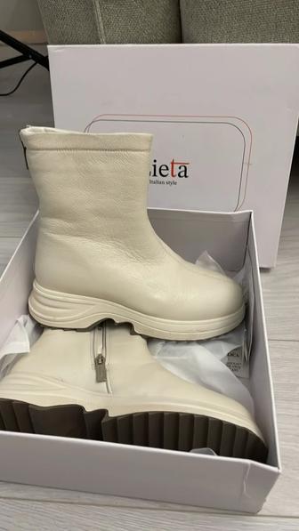 Продам сапоги