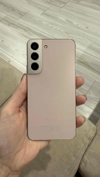 Продам Samsung Galaxy s22