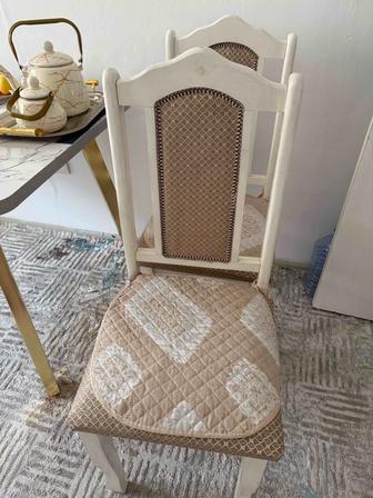 Продам стулья в зал