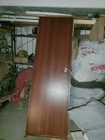 Межкомнатный дверь