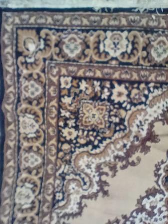 Срочно продам ковры 2/3