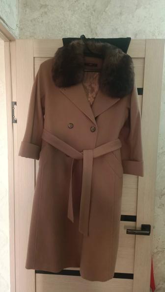 Женское пальто