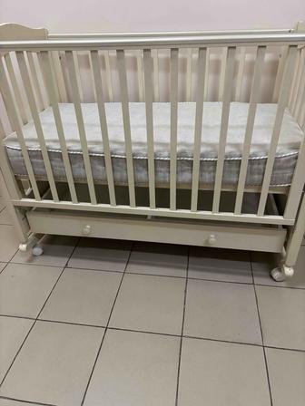 Продам детскую кровать