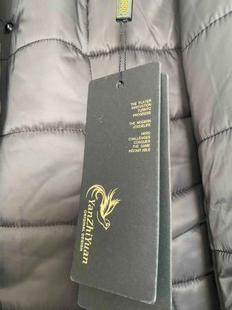 Пуховик новый,натуральный верблюжья шерсть,легкая,цвет серый оччень красиво