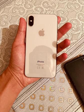 Продам IPhone X