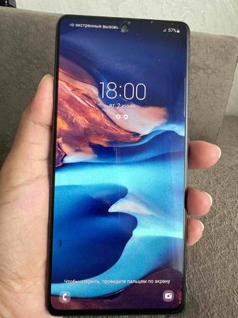 Продаю Samsung Galaxy s10 Lite