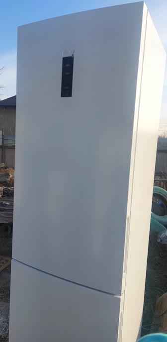 Продам холодильник марки HAIER