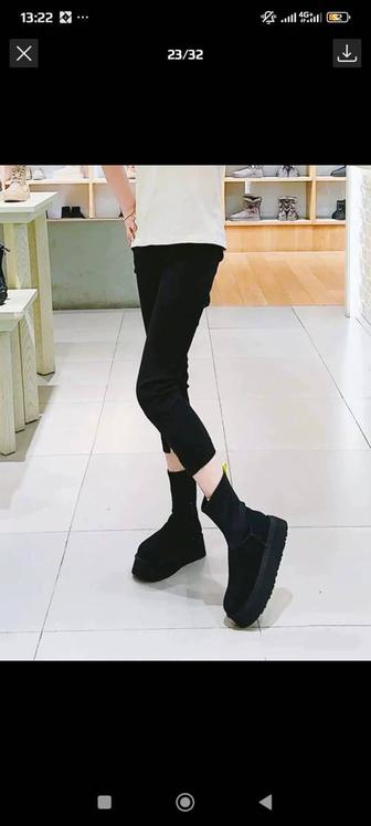 Продам угги зимние.