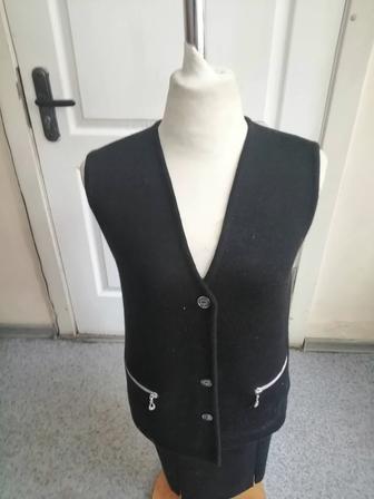 Ателье. Ремонт одежды, включая вязаные изделия.