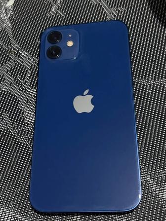 Продам iPhone 12