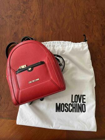 Рюкзак Love Moschino