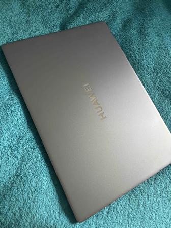 Продам ноутбук Huawei Matebook d16